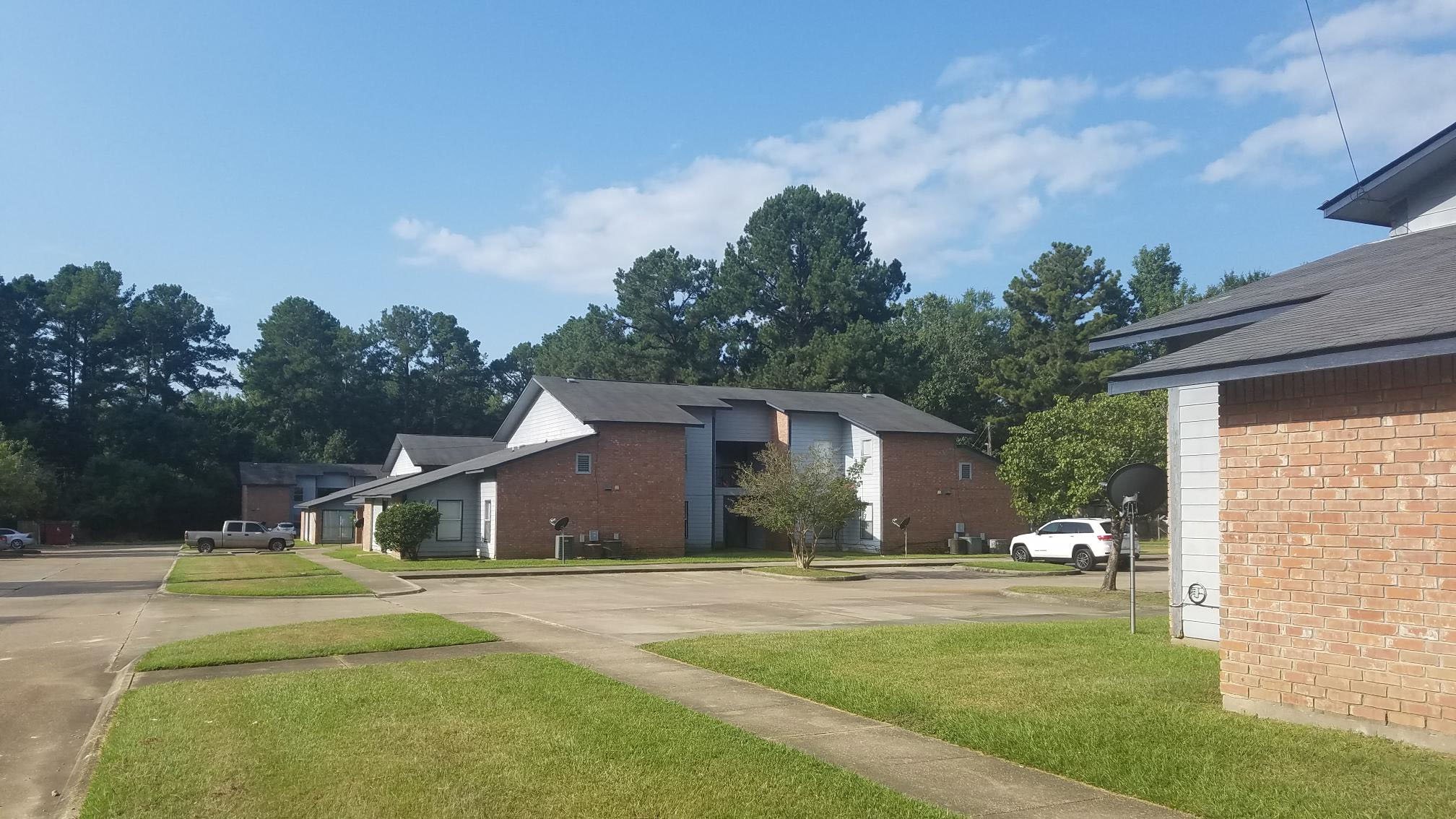 Grayson Condo: 126 Pine Terrace Ln