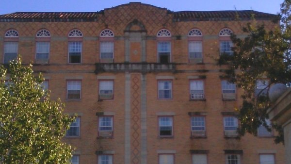 Marianna Condo: 4401 Constitution Ln