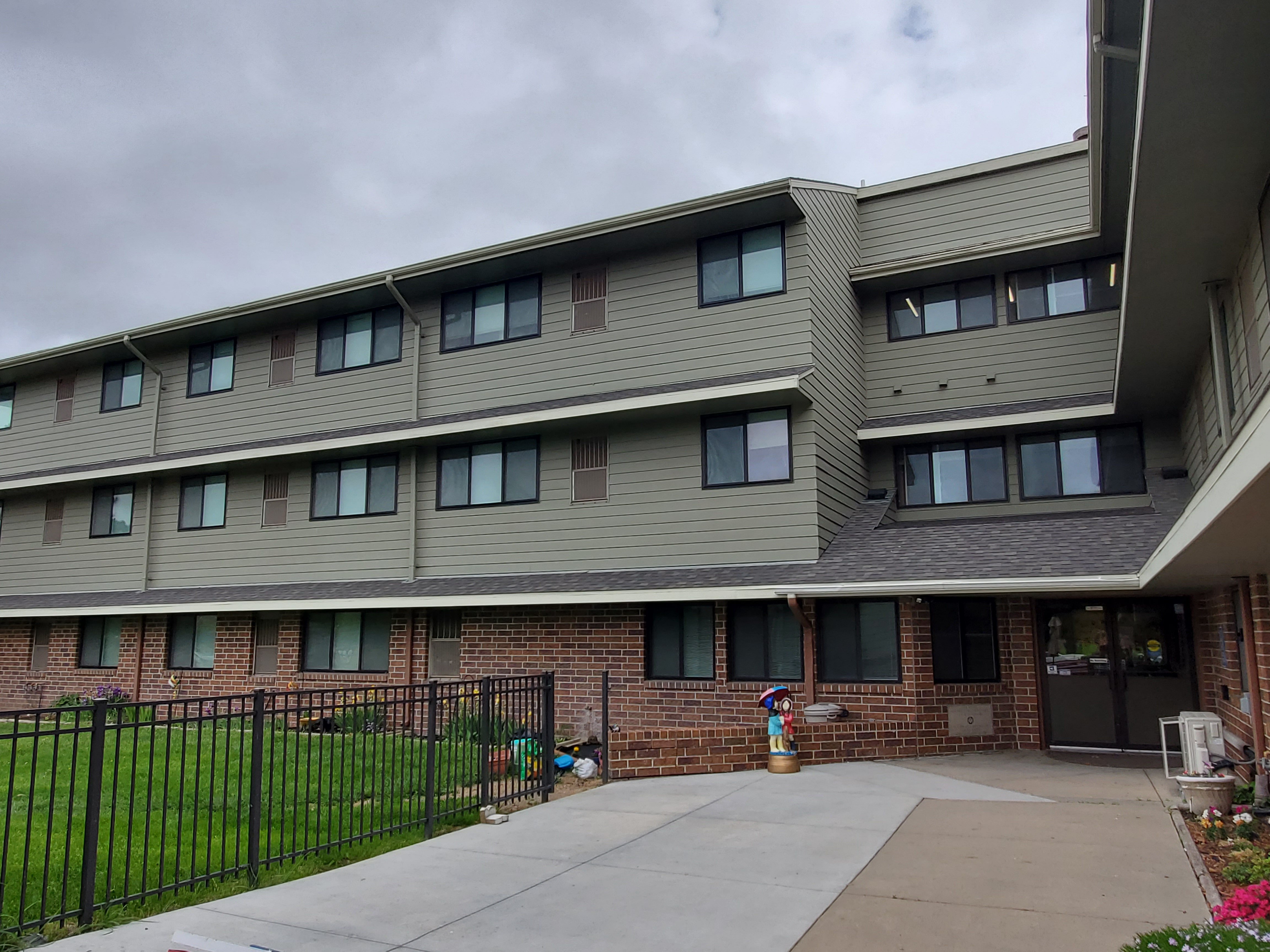 Lincoln Condo: 737 N. 22nd Street