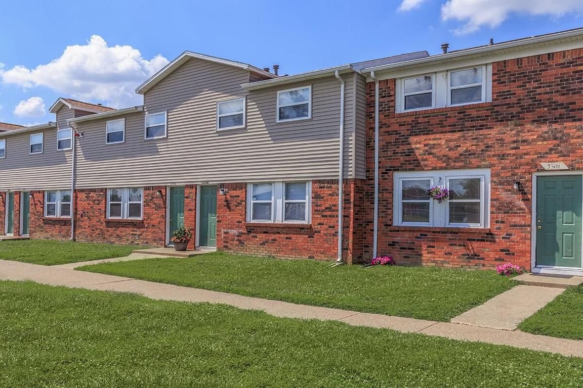 Evansville Condo: 736 Cross Street