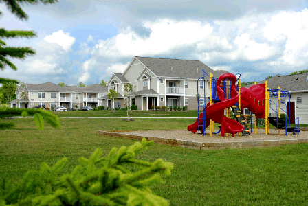 Geneva Condo: 1300 Pine Lane