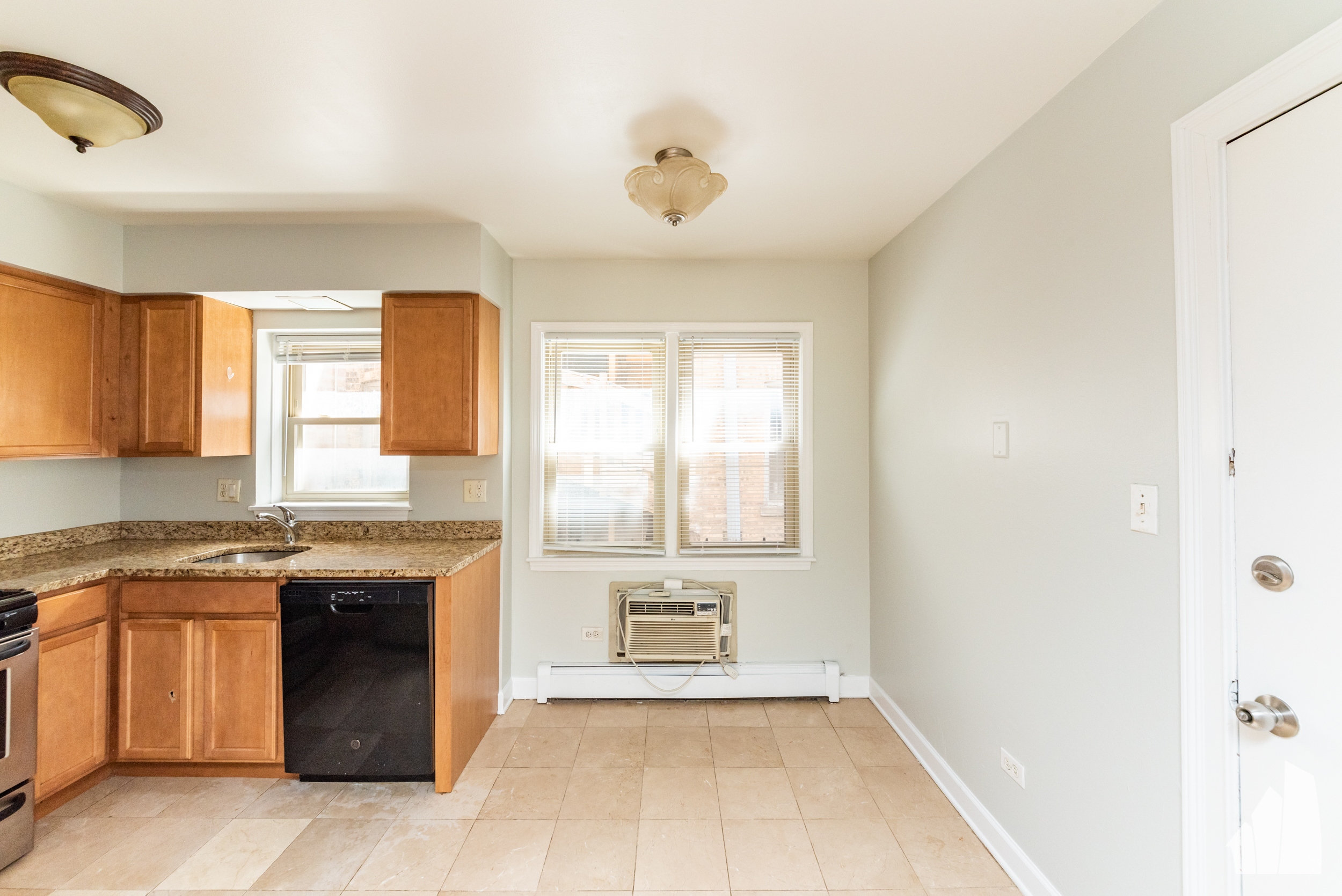 Chicago Condo: 4540 North Wolcott Avenue
