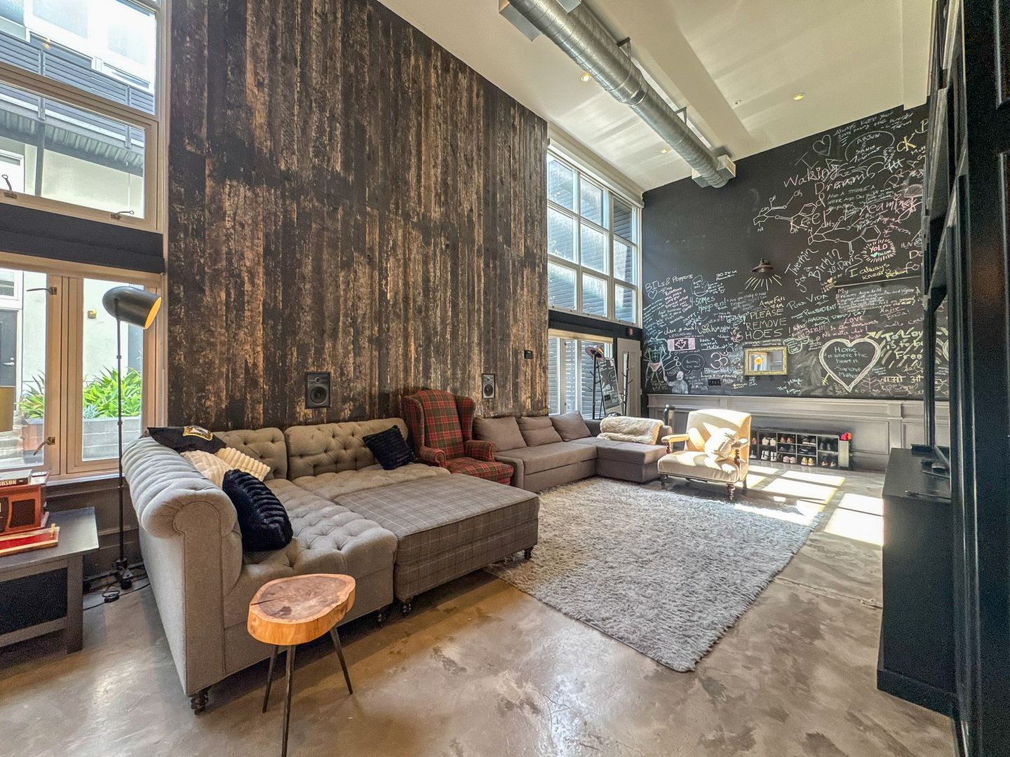 West Hollywood House: 1037 N Laurel Ave