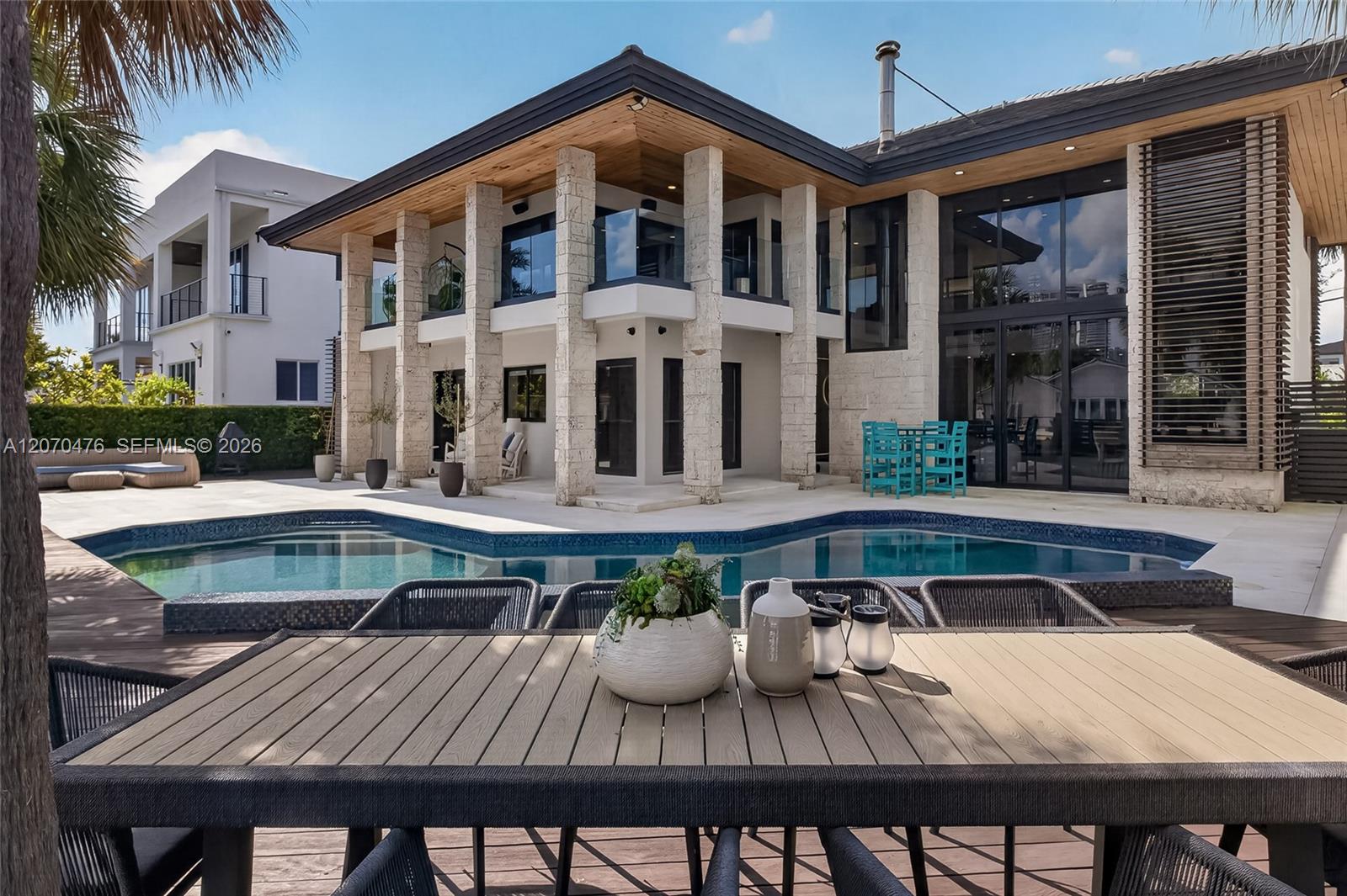 North Miami Beach Condo: 3343 NE 166th St, North Miami Beach FL 33160