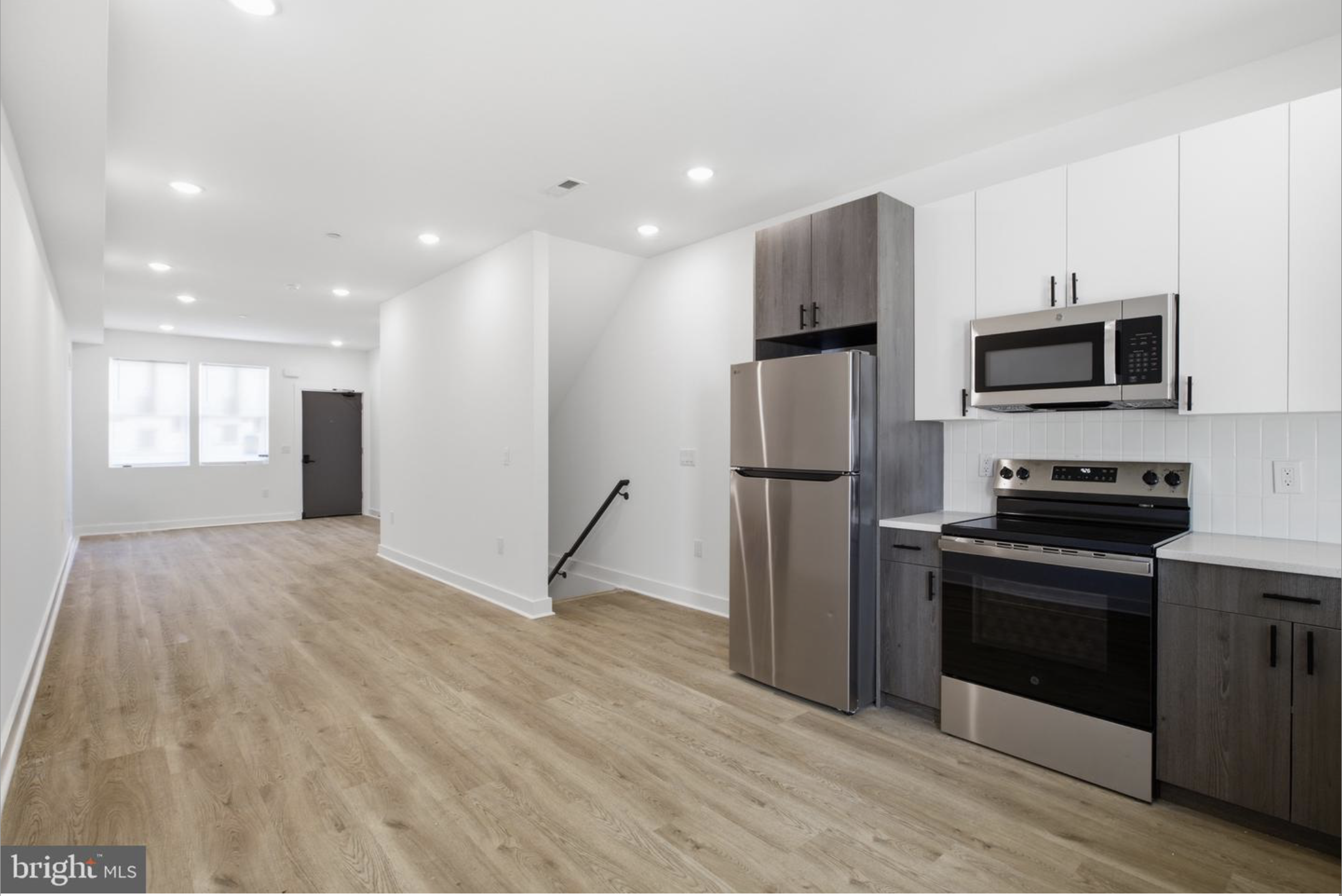 Philadelphia Condo: 1018 W Arizona St