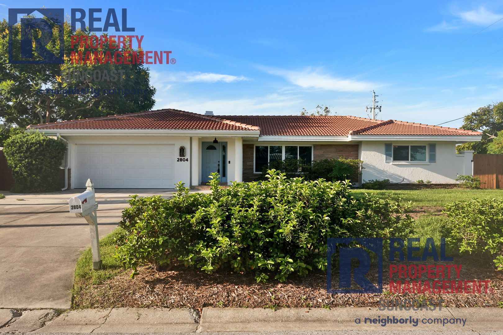 Sarasota House: 2804 Bougainvillea Street