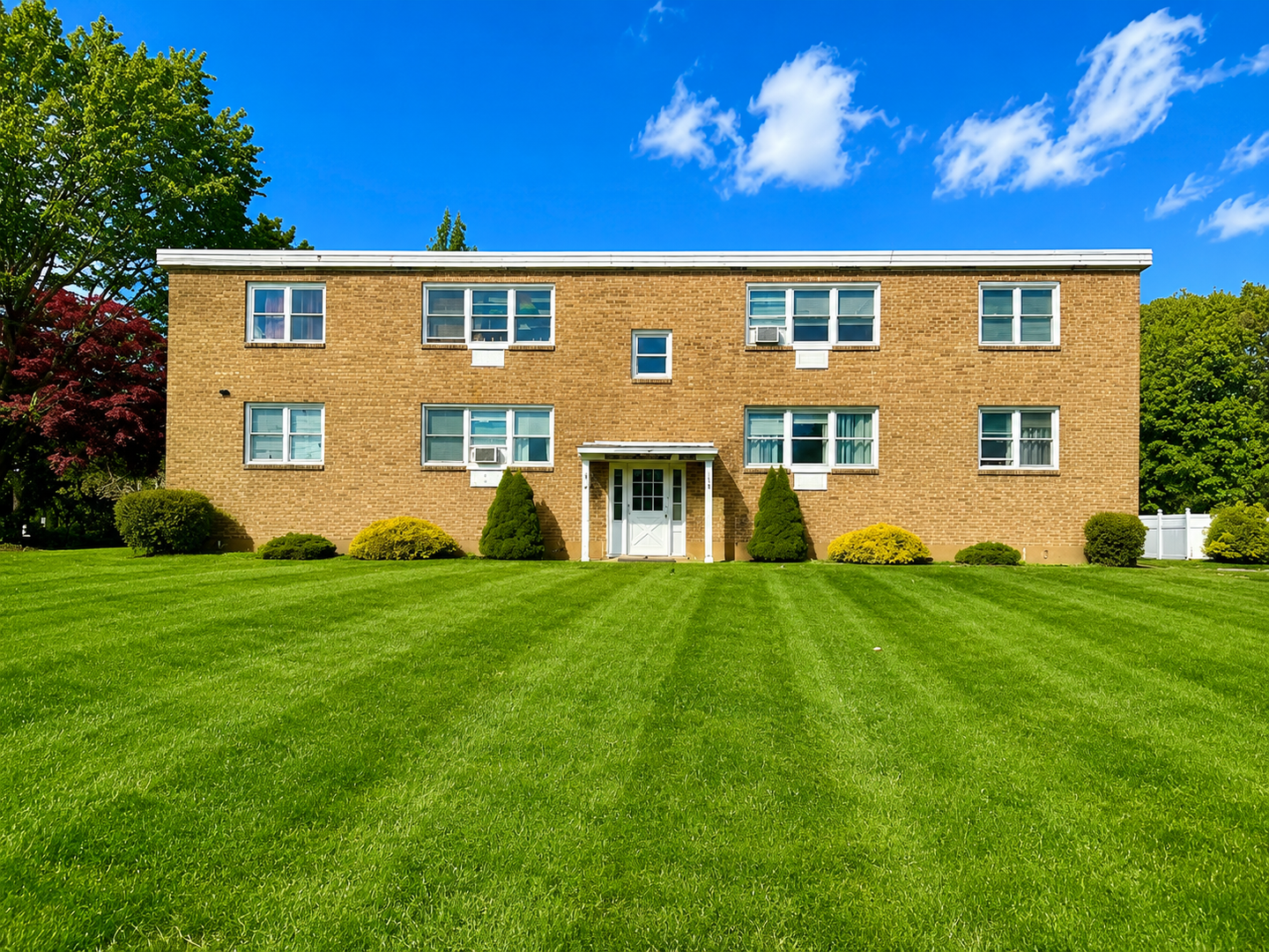 Westbrook Condo: 1742 Boston Post Rd