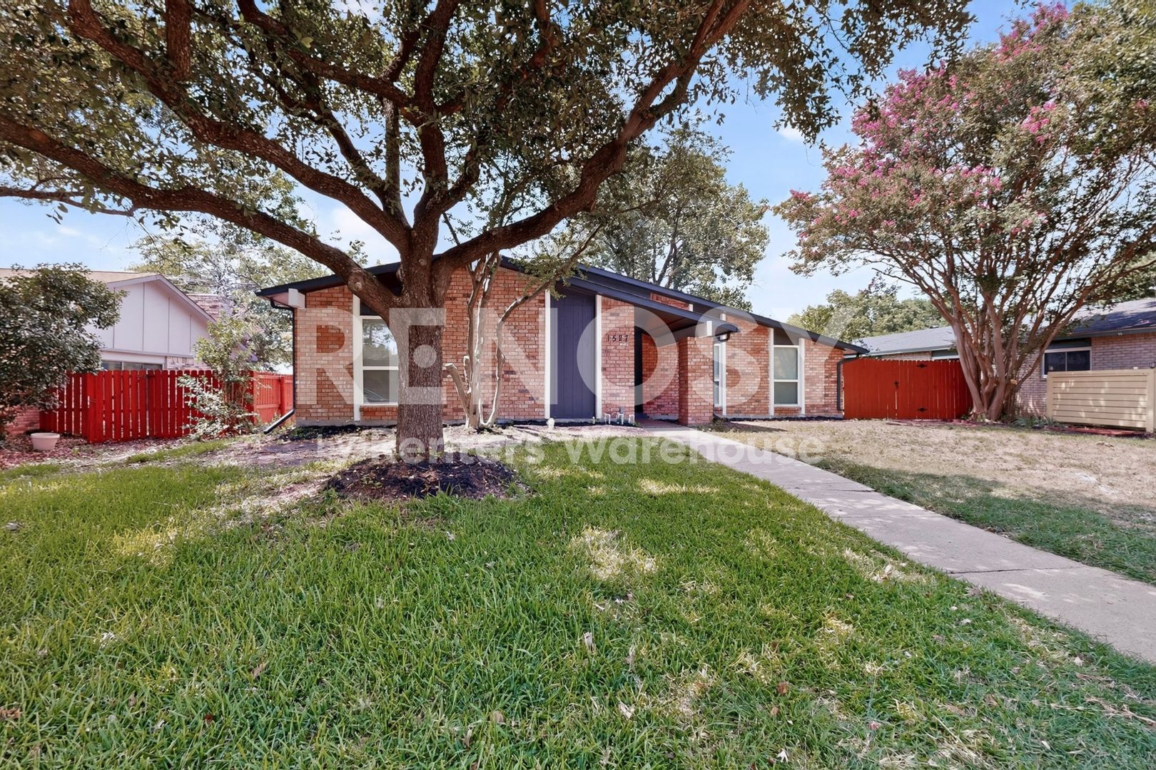 Plano House: 1527 Cherokee Trl