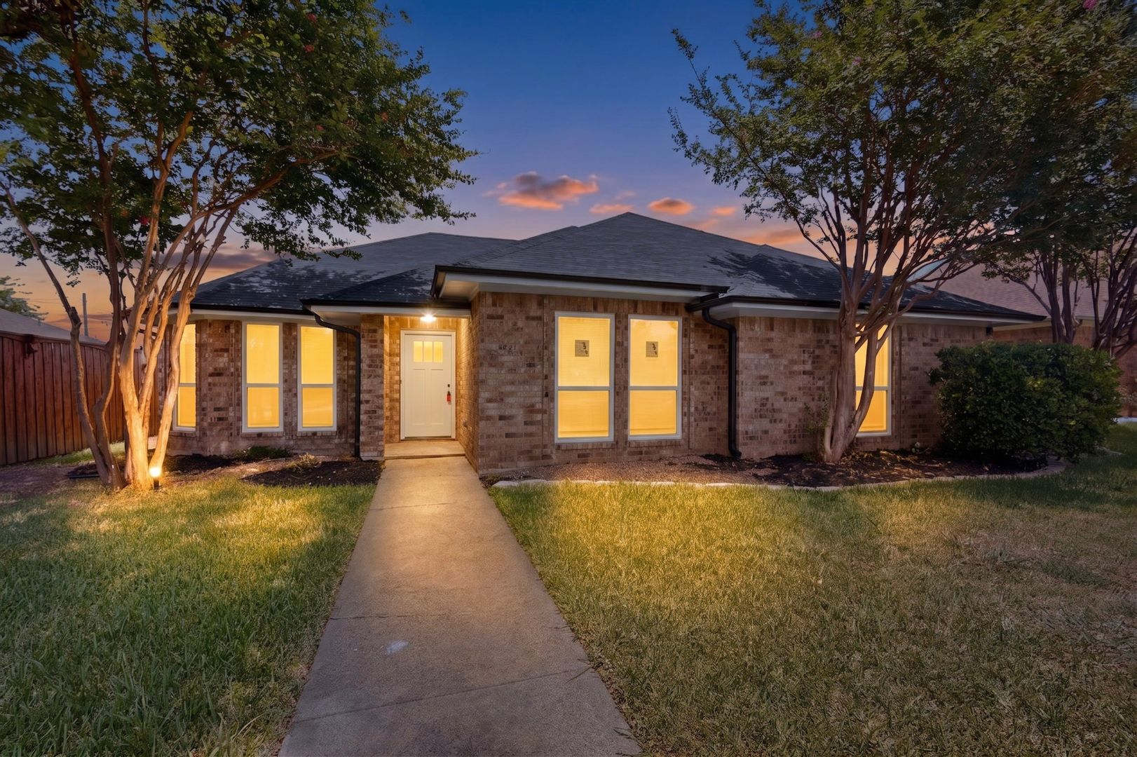 Wylie House: 620 Stoneybrook Dr