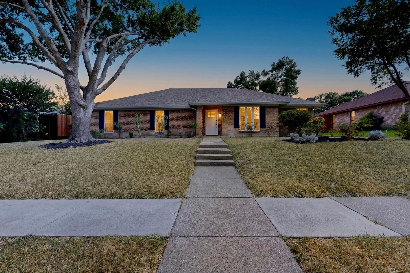 Plano House: 2200 Winona Dr