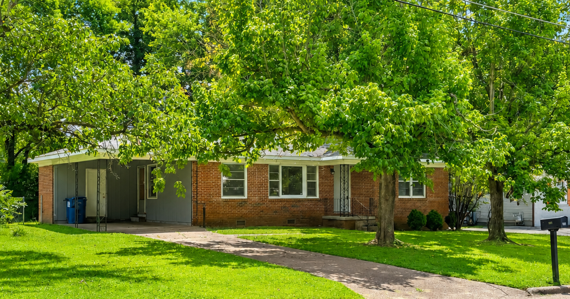 Huntsville House: 602 Austin Drive NW
