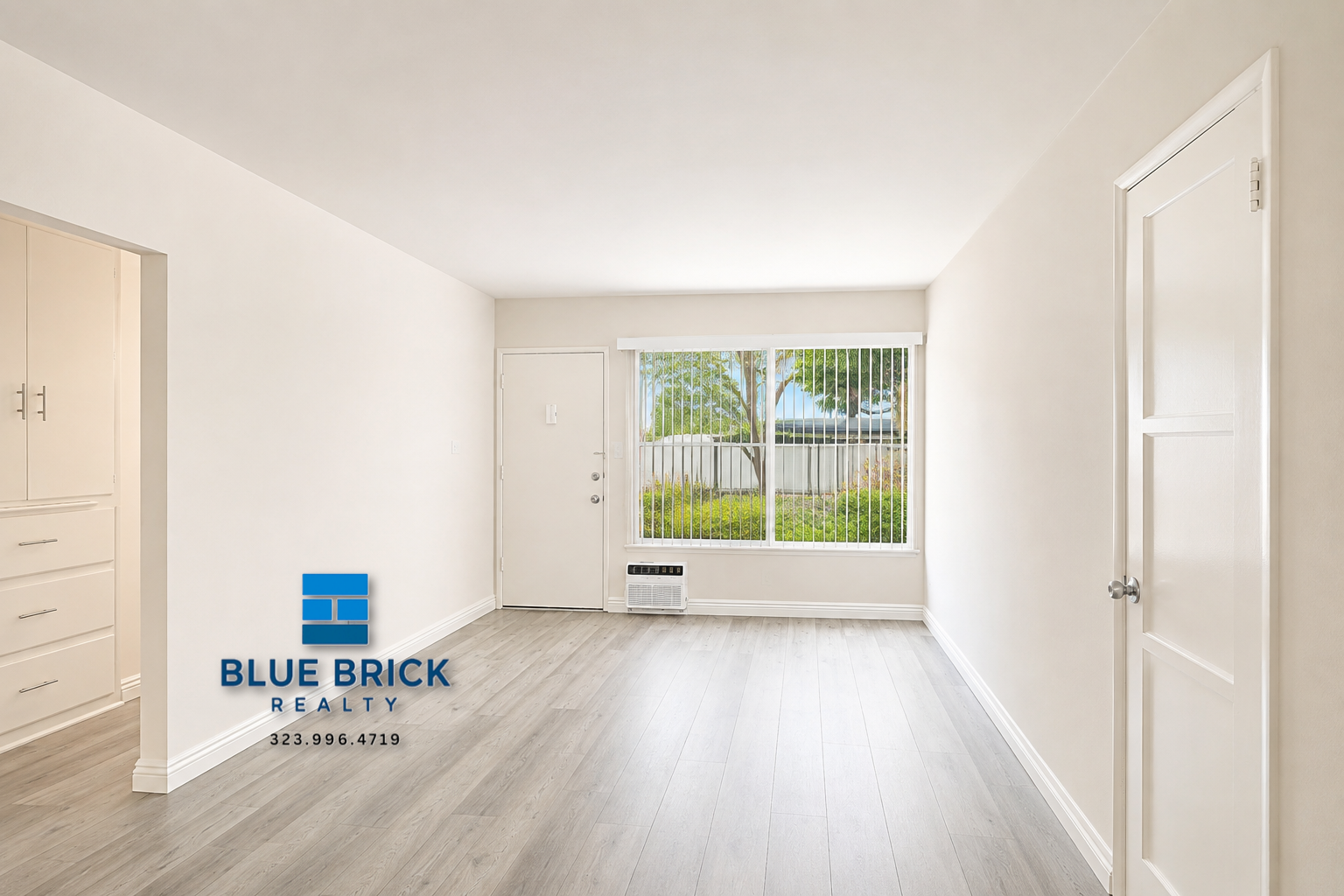 Glendale Condo: 122 N Adams St