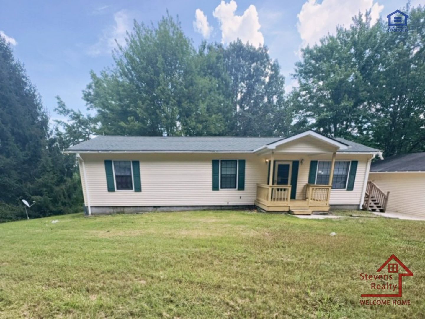 Spencer House: 702 Turkey Scratch Rd