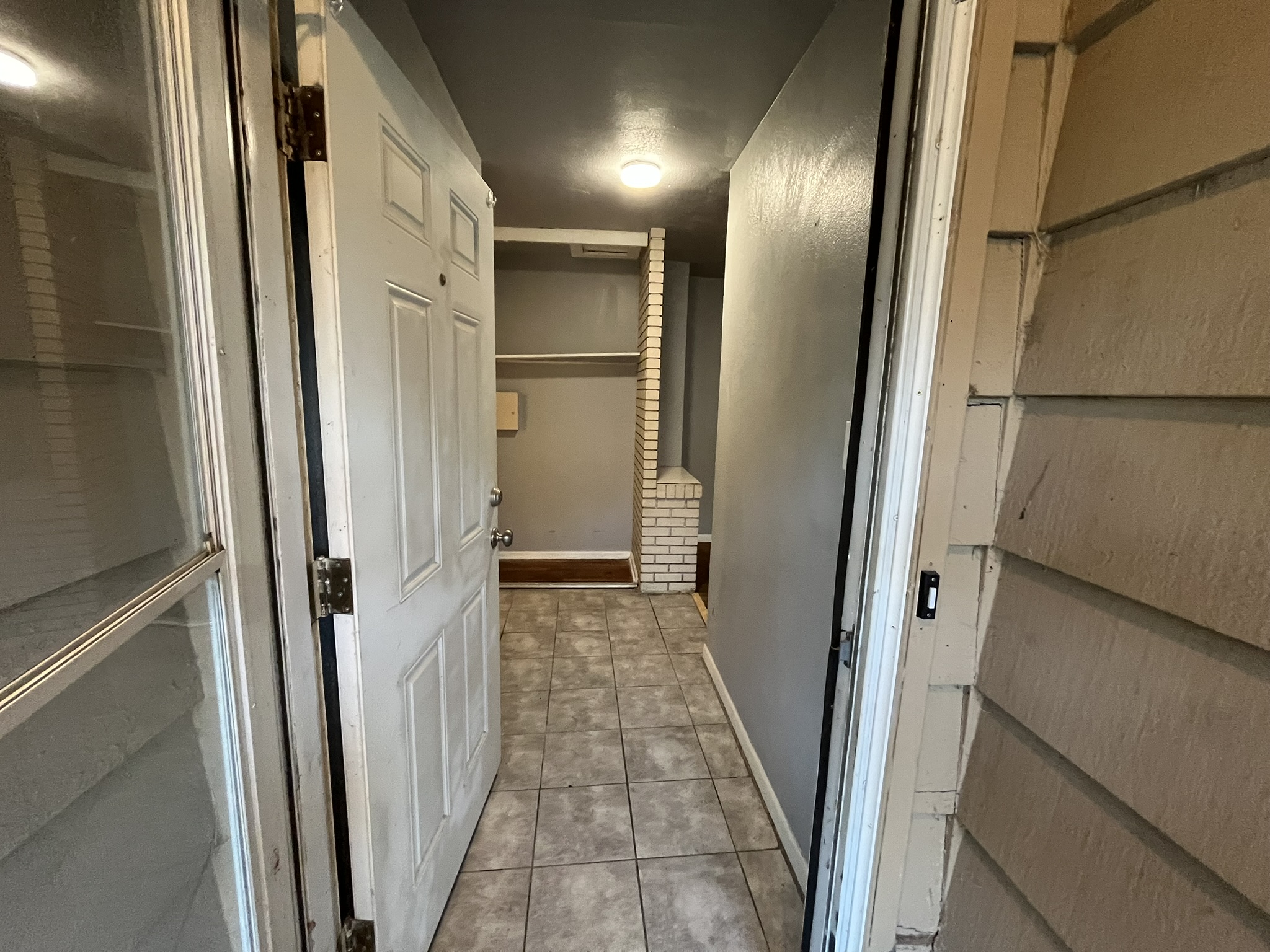San Antonio House: 4534 Waikiki Dr