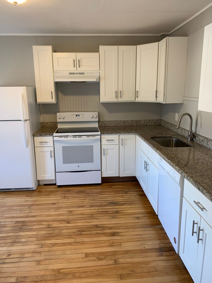 Haverhill Condo: 135 Lafayette Sq