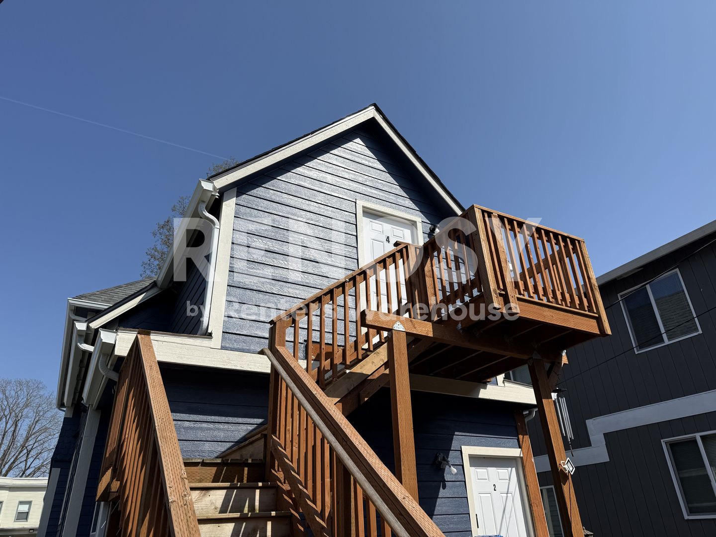 Tacoma House: 616 S G St