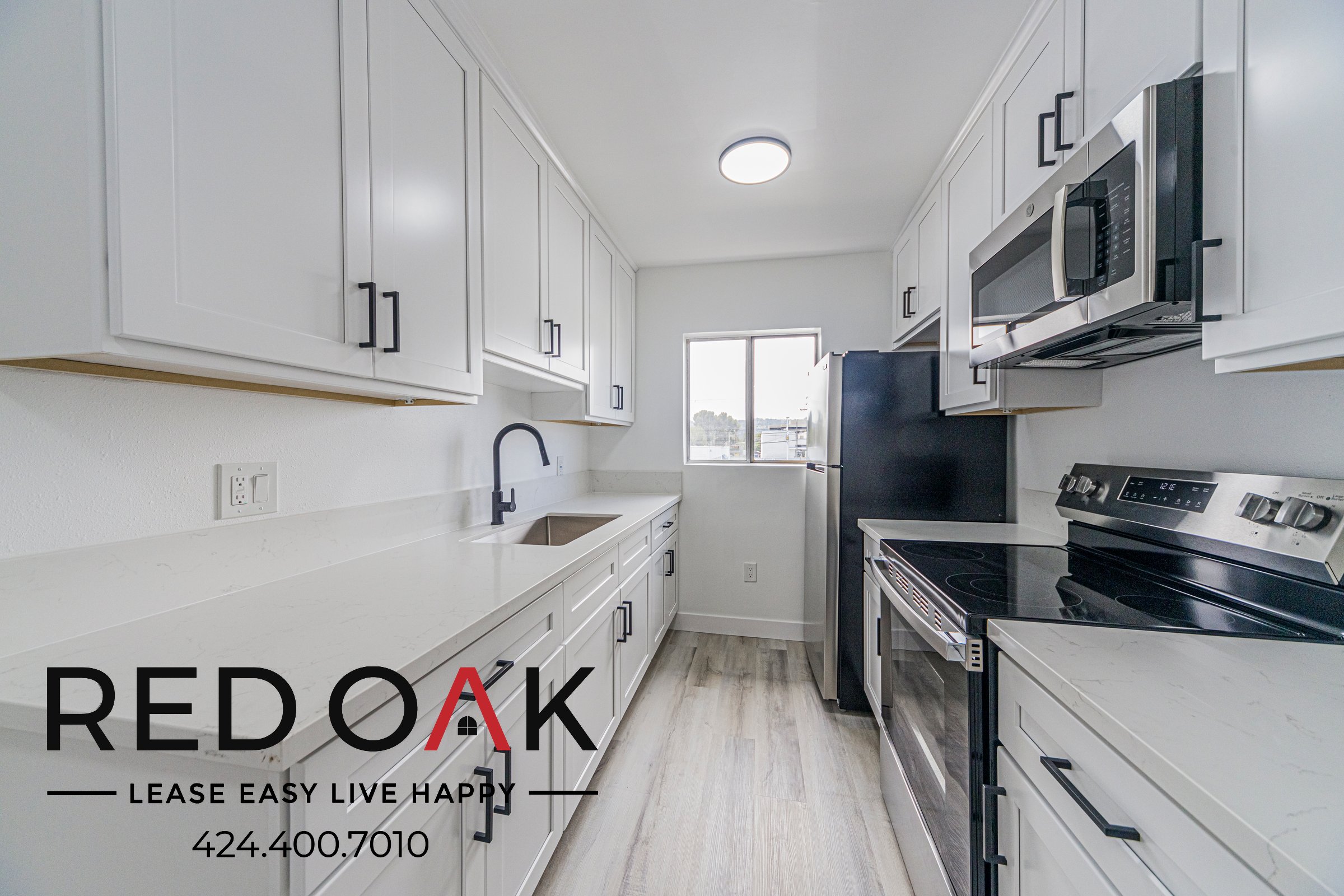 Los Angeles Condo: 5233 Tilden Avenue