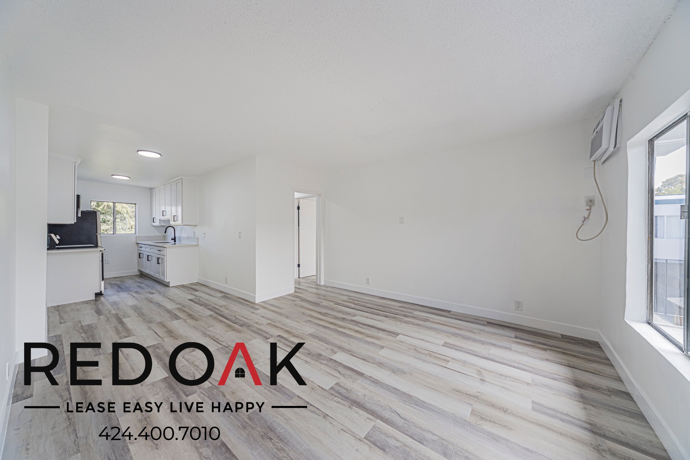 Los Angeles Condo: 5233 Tilden Avenue