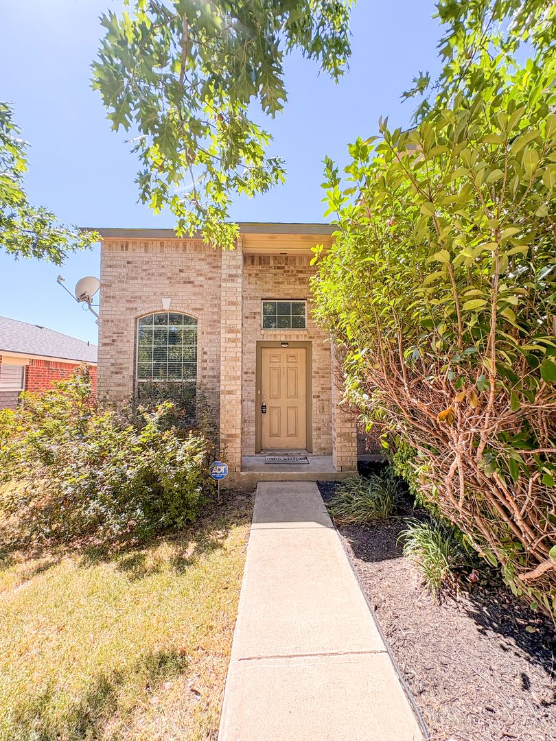 Killeen House: 6512 Taree Loop