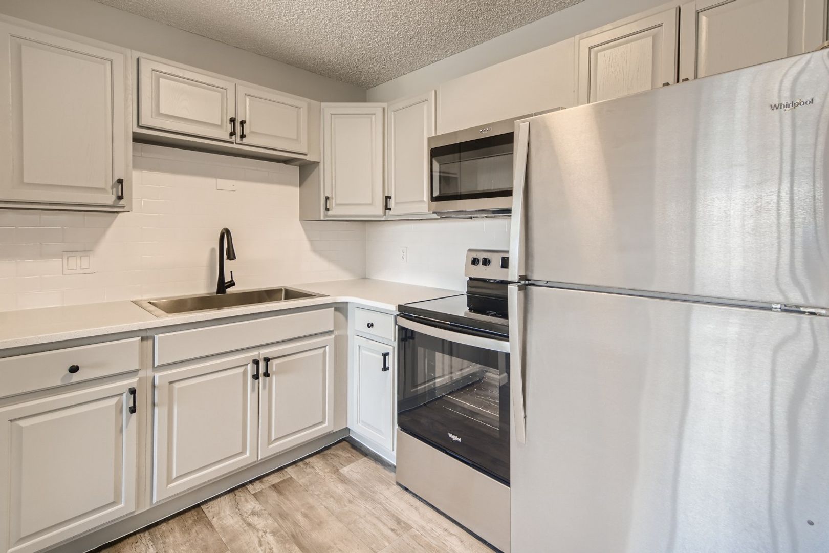 Colorado Springs Apartment: 2102 Carmel Dr