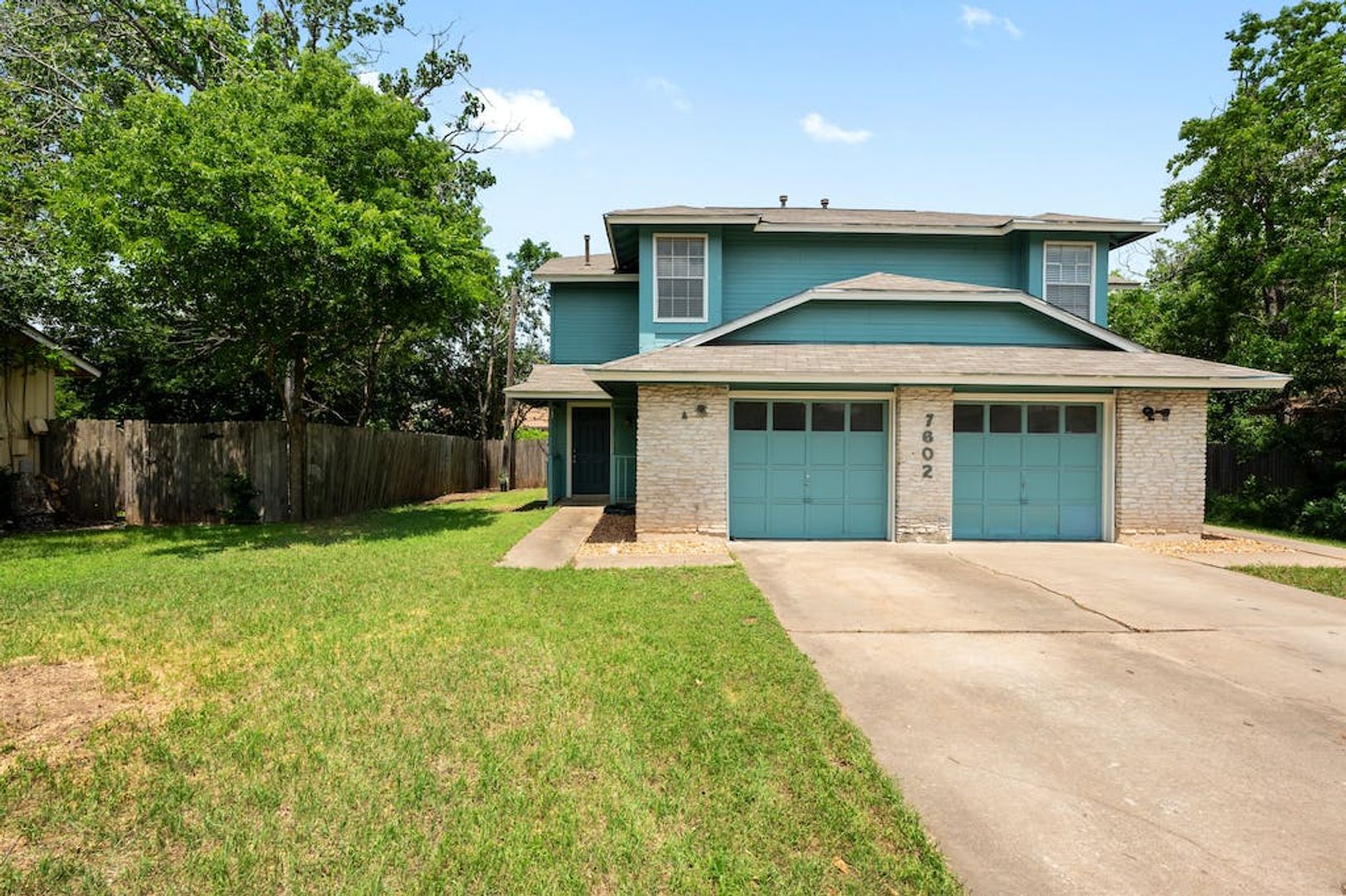 Austin Condo: 7602 Woodstone Cove