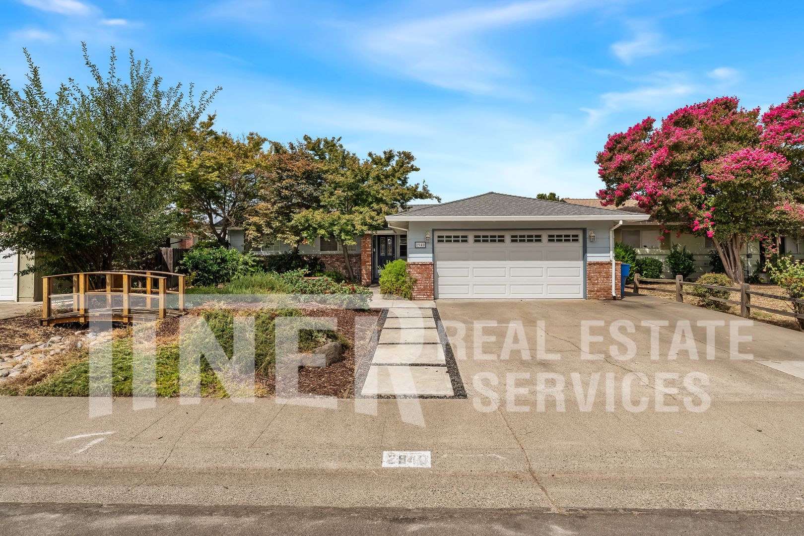 Sacramento House: 2940 Belmar St
