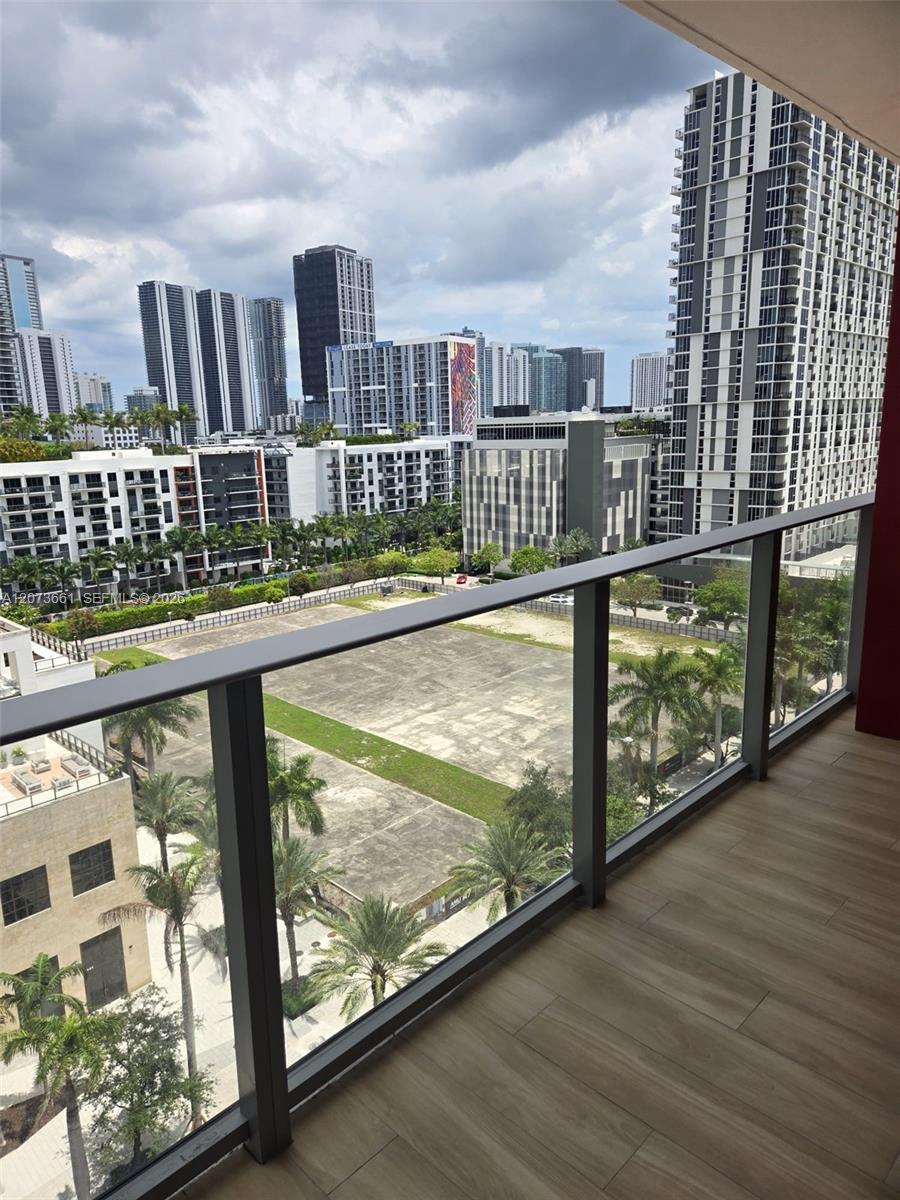 Miami Condo: 90 NE 32nd Street # 1104, Miami FL 33137