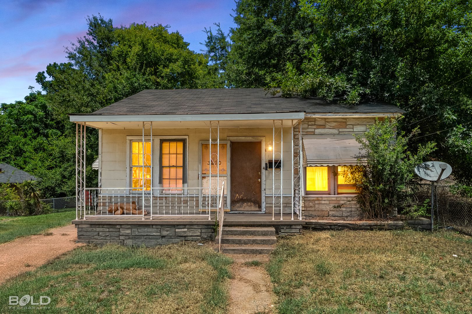 Shreveport House: 3410 Jackson St