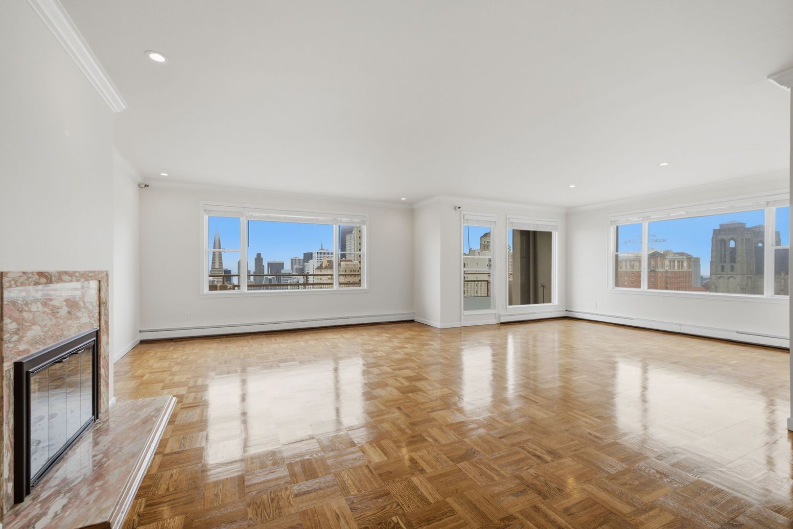 San Francisco Apartment: 1310 Jones St