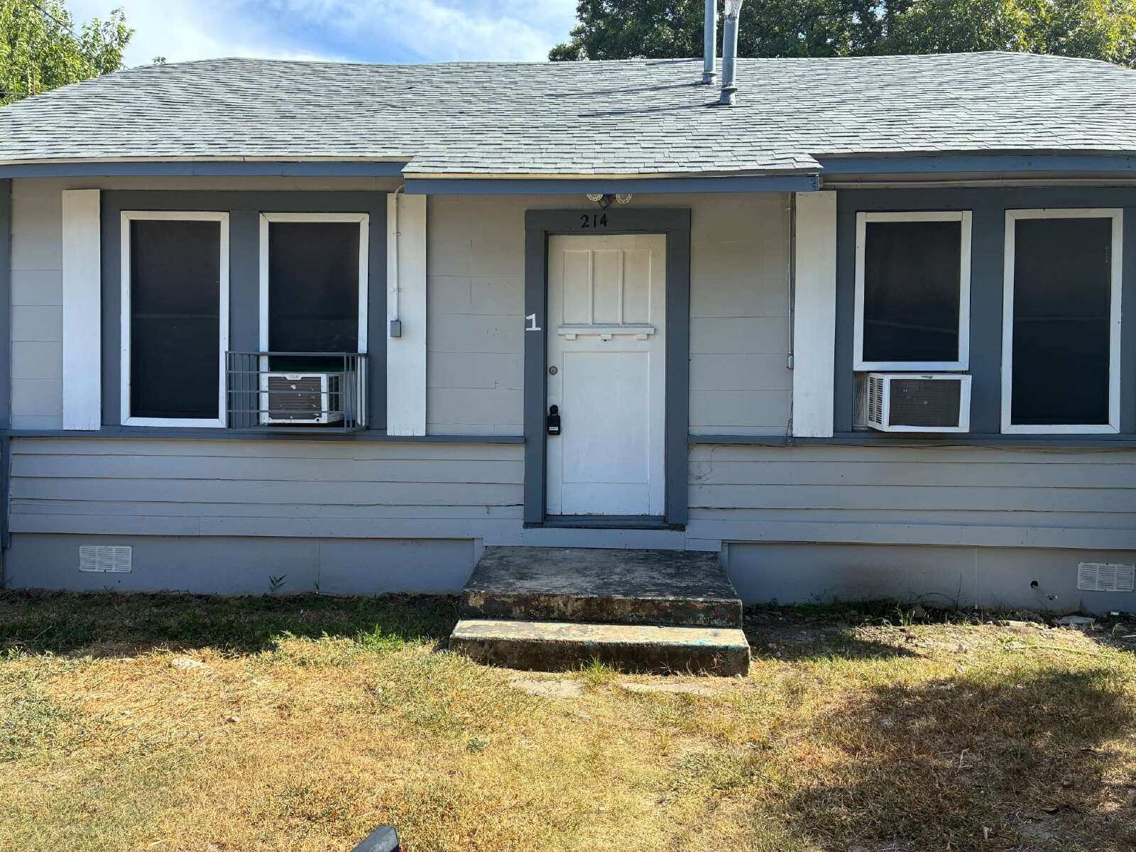 San Antonio Condo: 214 E Huff Ave
