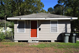 Lake Charles House: 3217 Burton St.