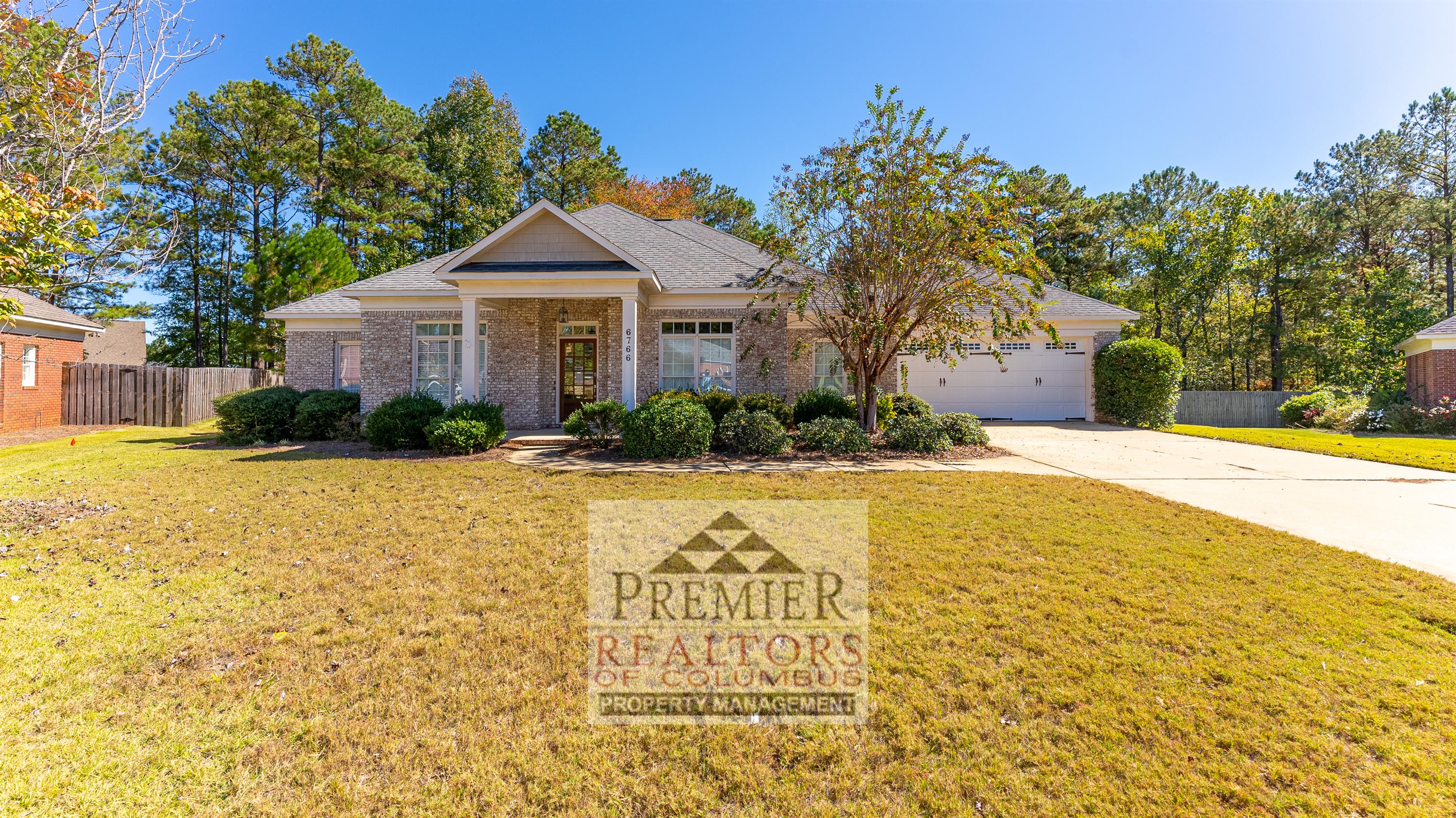Columbus House: 6766 Bridge Way