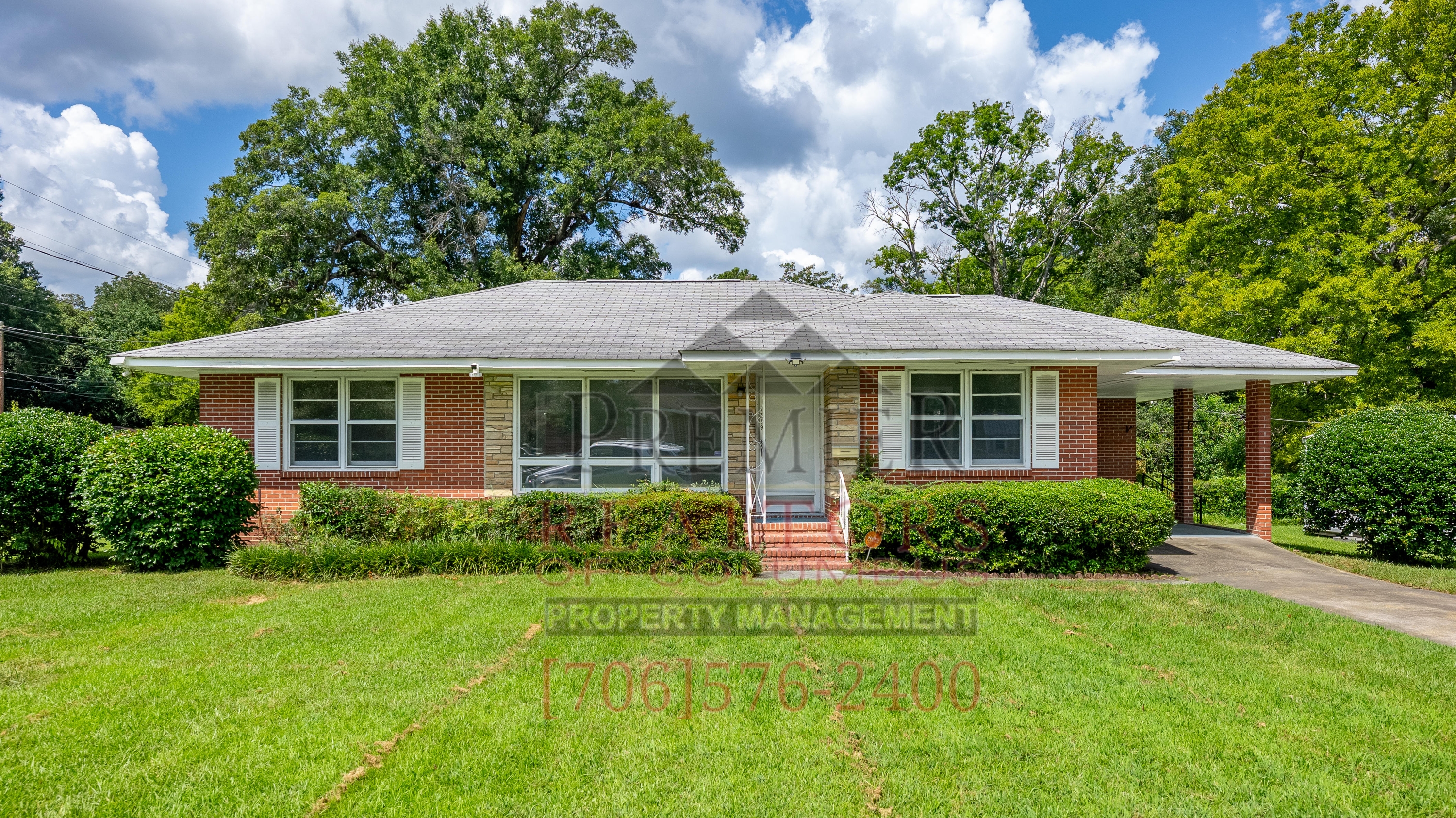 Columbus House: 1819 Rosemary Ln