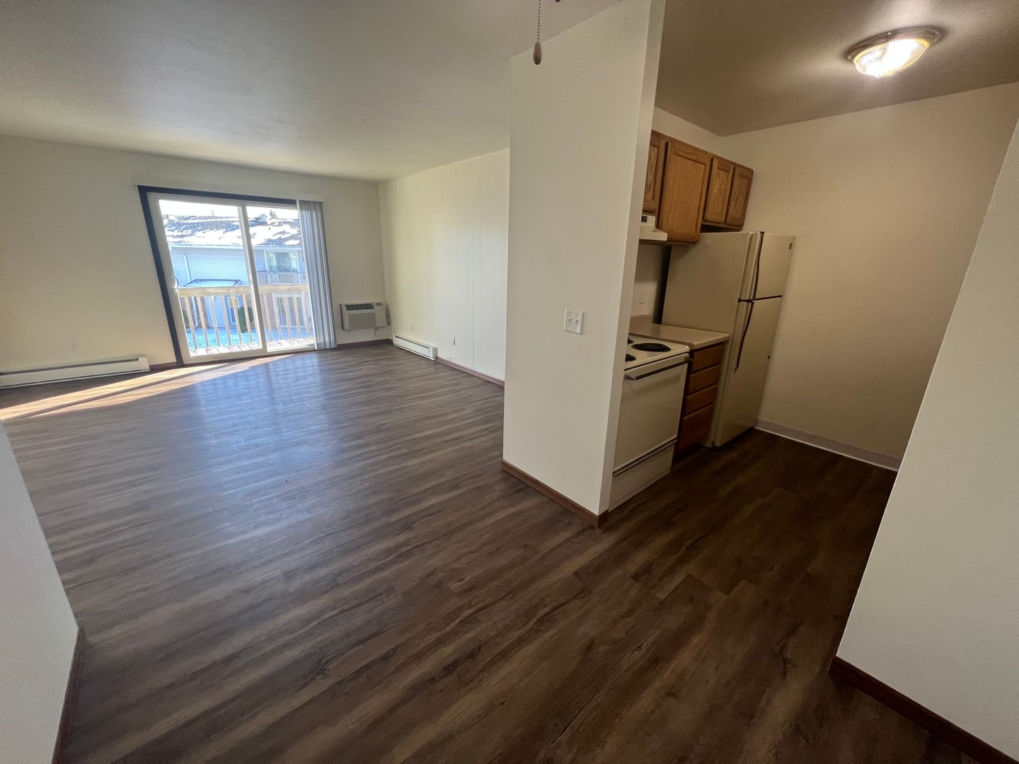 Sun Prairie Apartment: 242 Amber Trl
