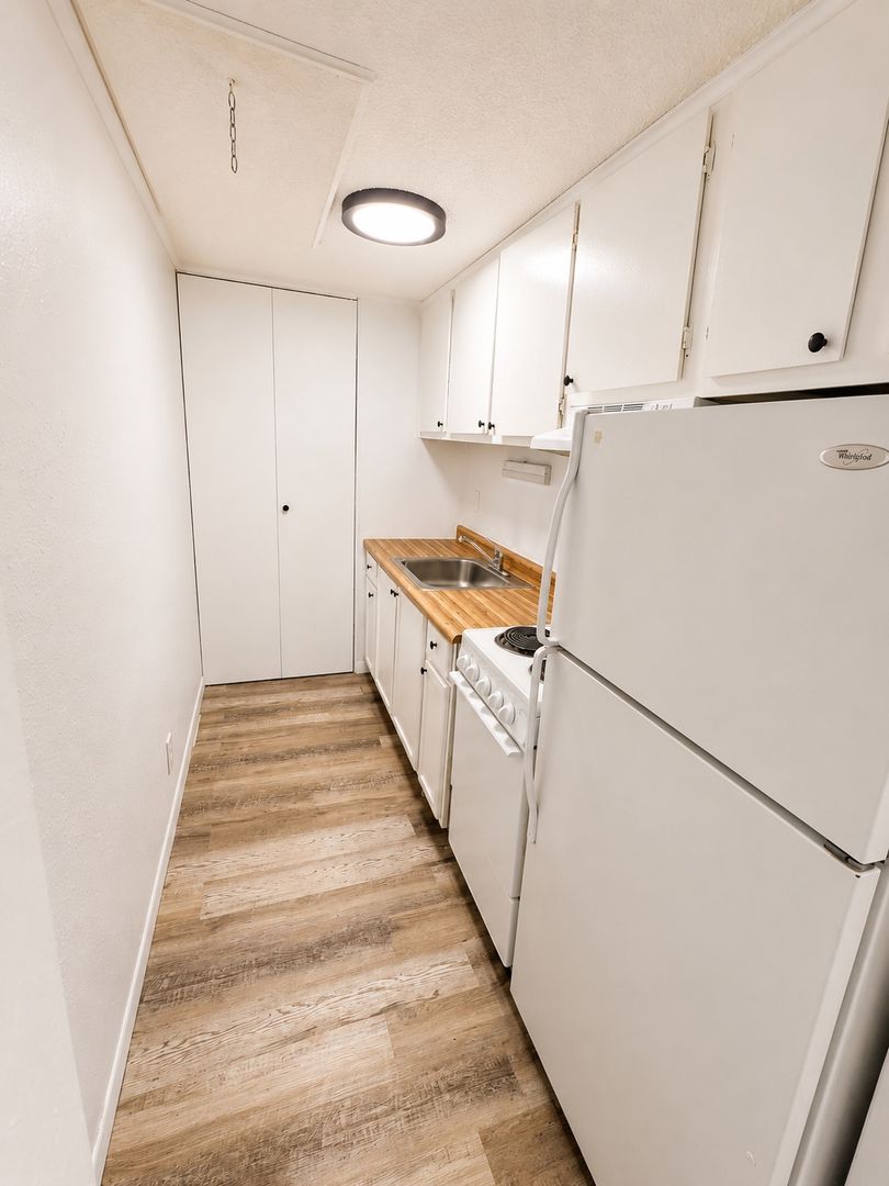 Leesburg Condo: 420 Mills Street