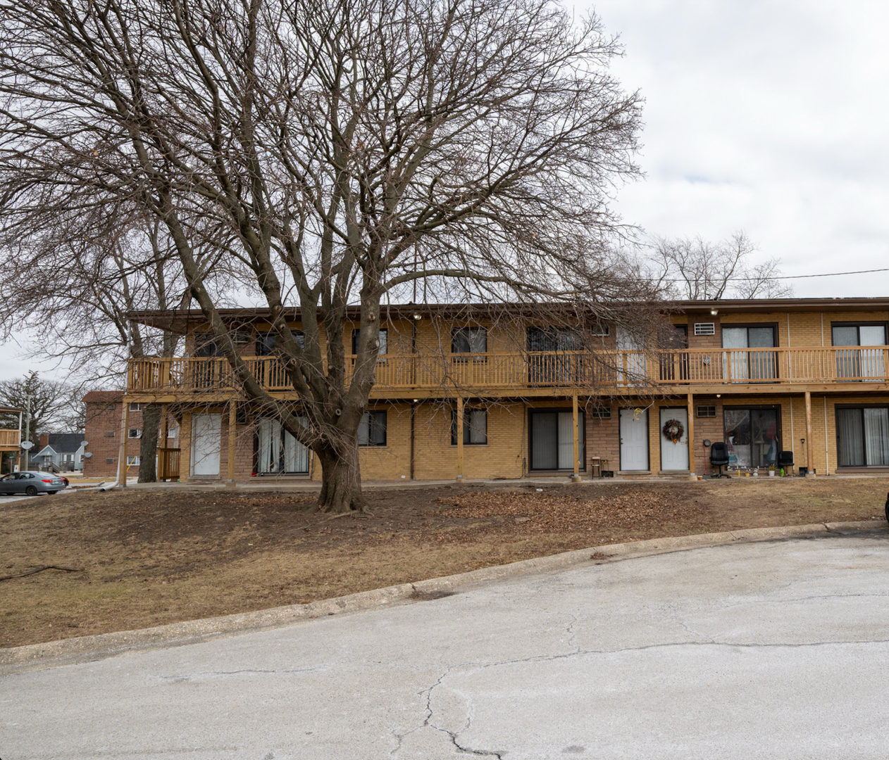 Oak Forest Condo: 15311-11 Knox Ave