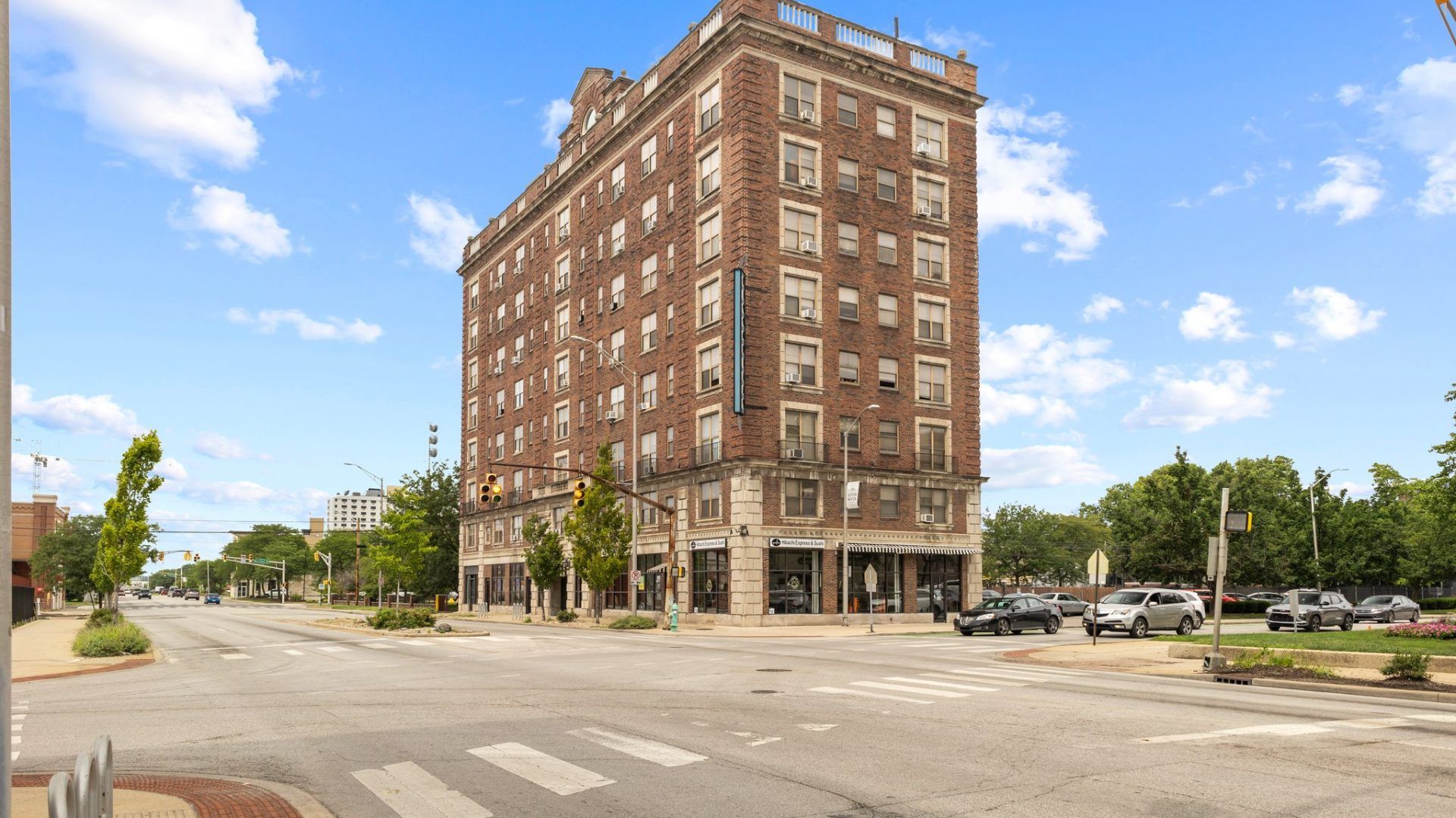 Indianapolis Apartment: 28 E 16th St