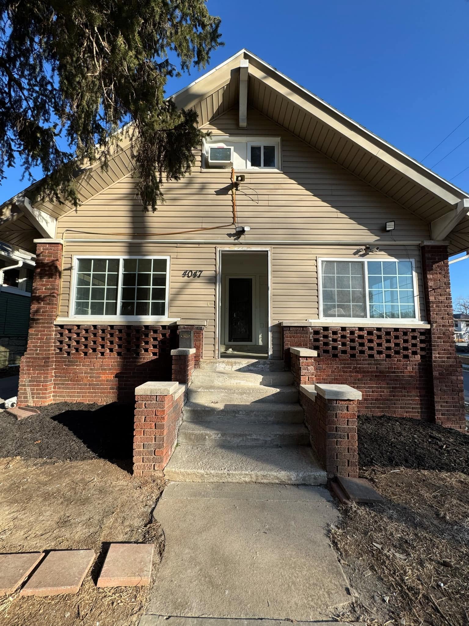 Kansas City House: 4047 Benton Blvd