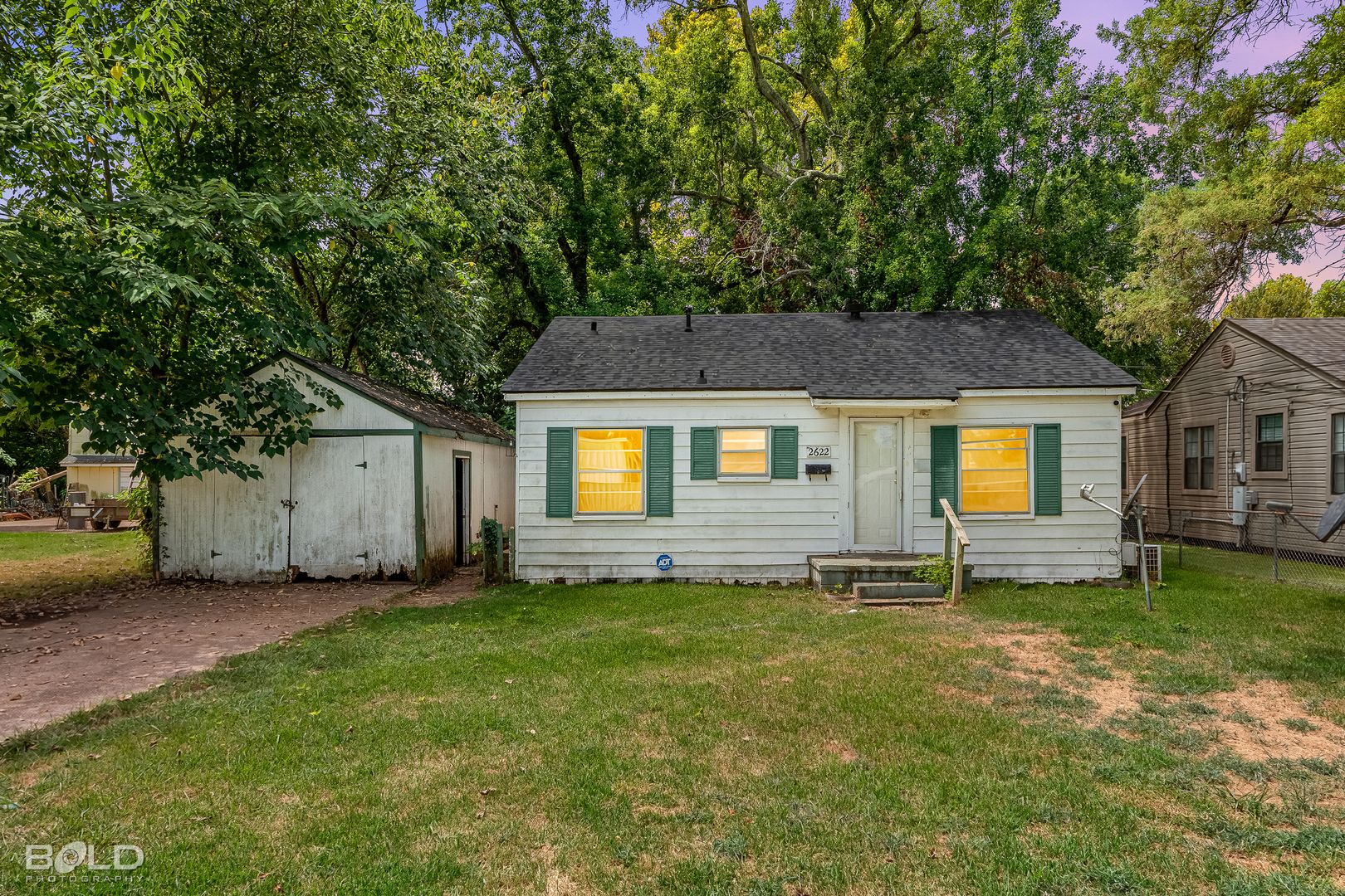 Bossier City House: 2622 Lamar Street
