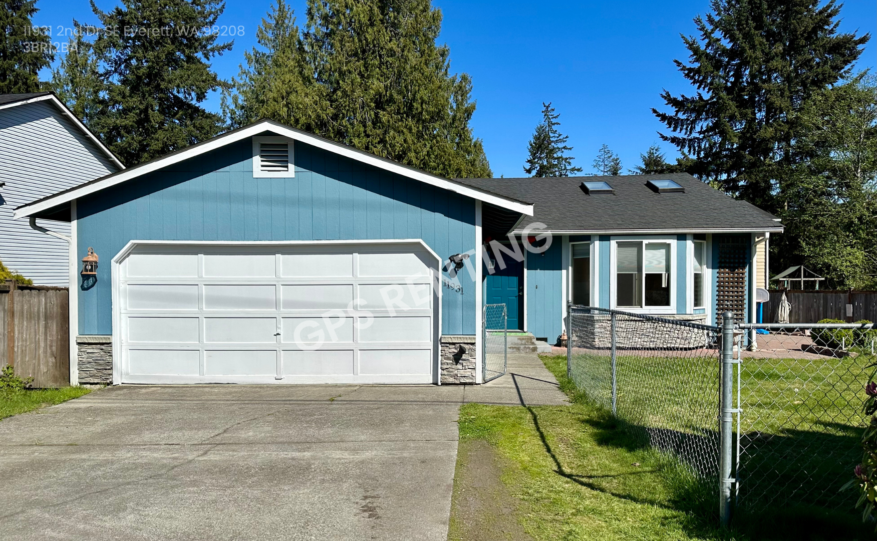 Everett House: 11931 2nd Dr SE