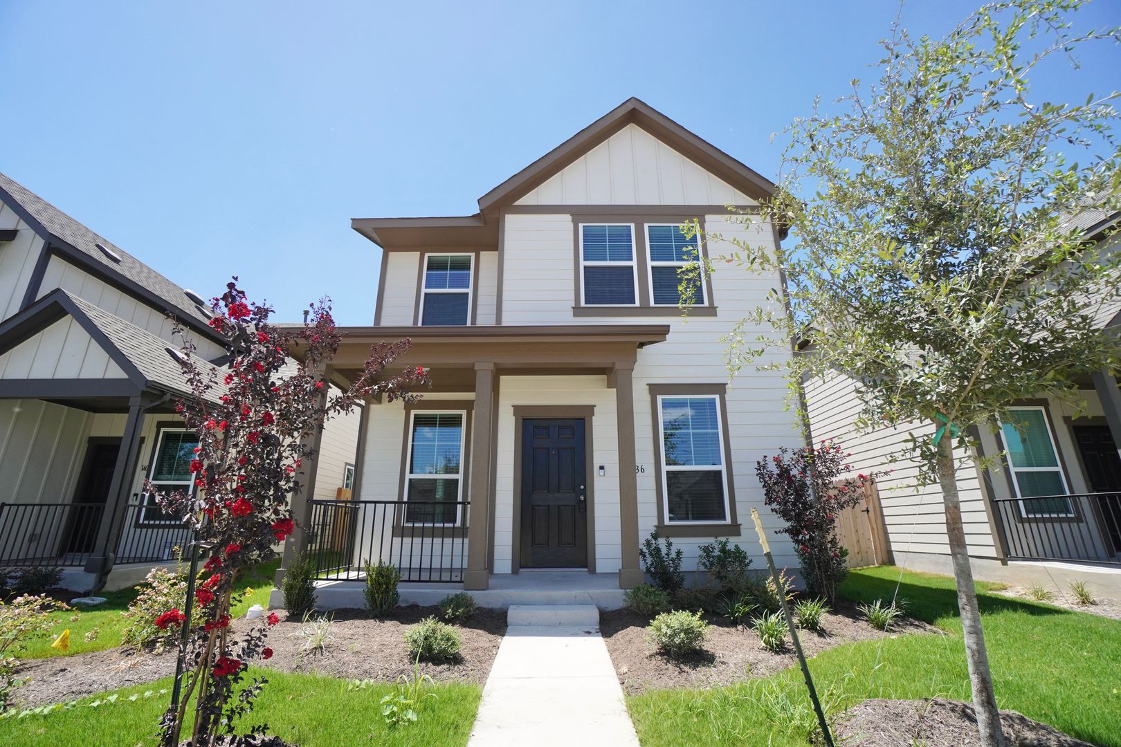 Taylor House: 136 Greinert Dr