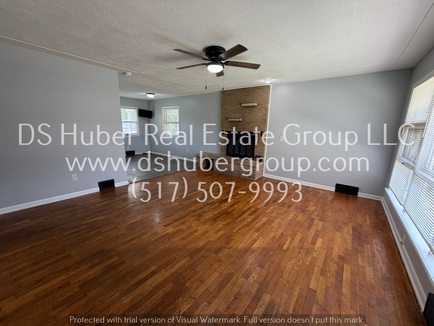 Lansing House: 5621 Taffy