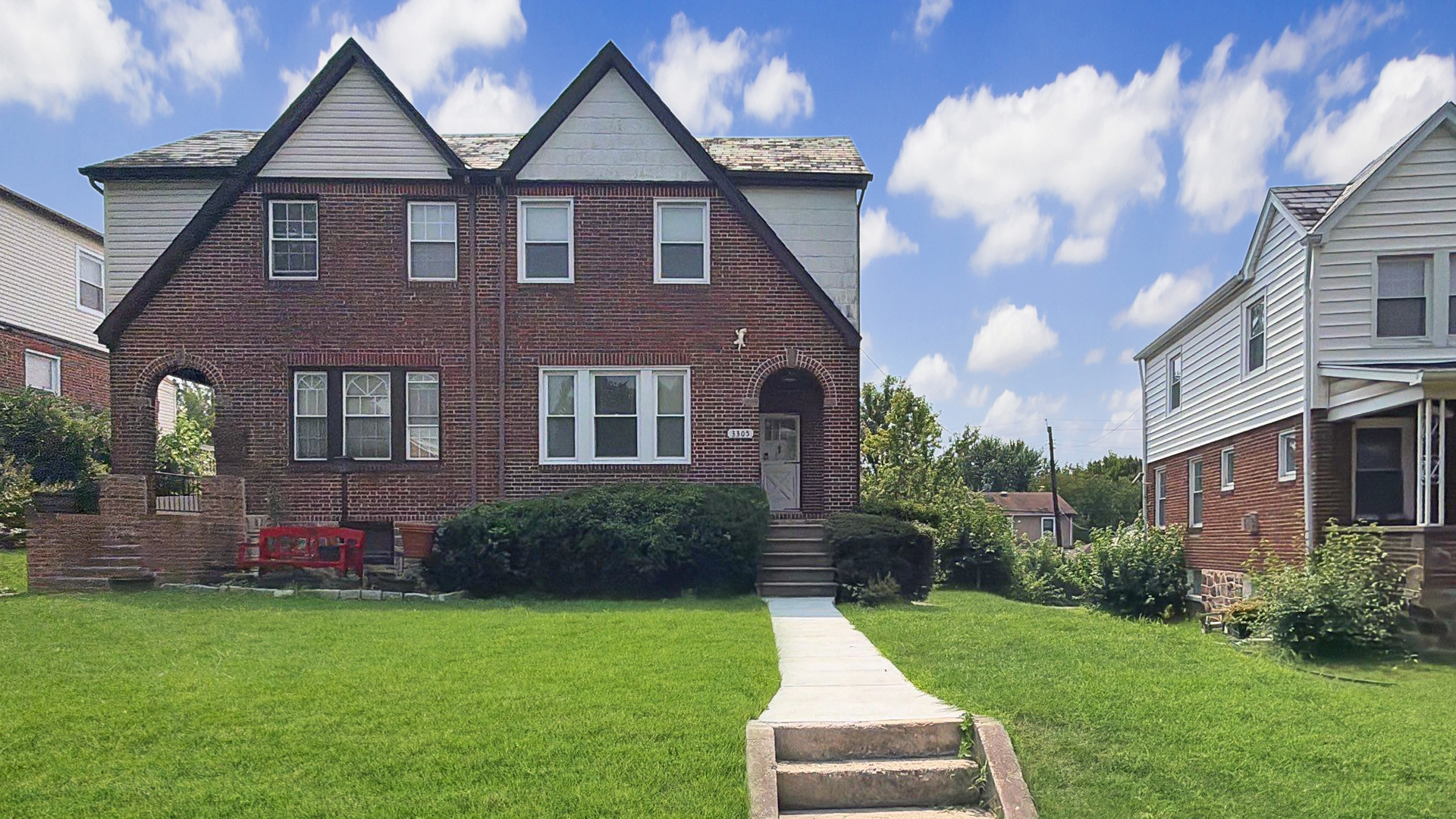 Baltimore Townhome: 3305 Moravia Rd