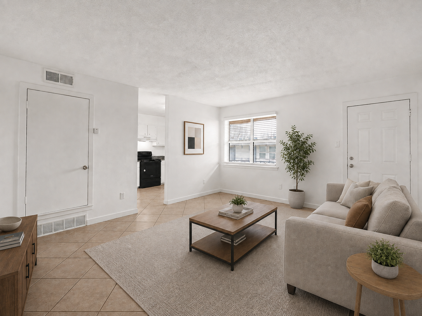 Memphis Apartment: 1761 E Raines Rd