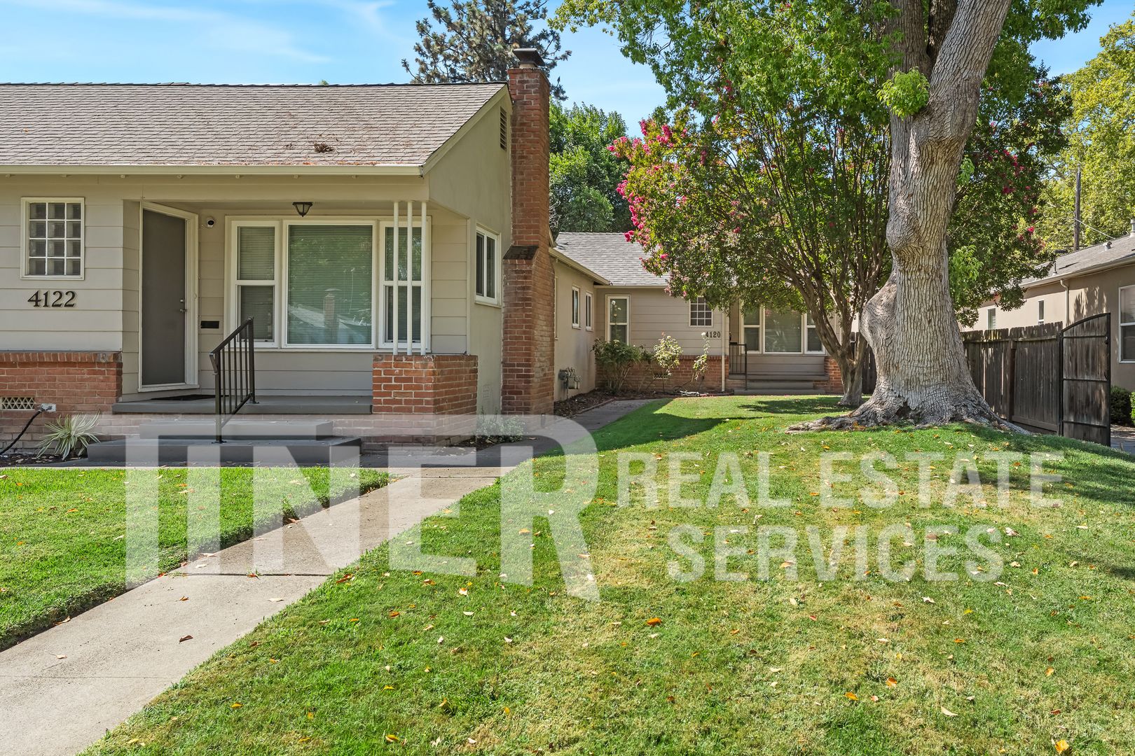 Sacramento House: 4120 B St
