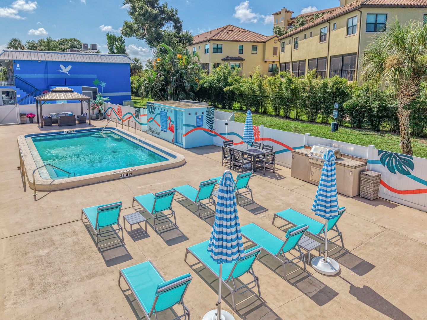 Sarasota Apartment: 1872 Phillippi Shores Dr