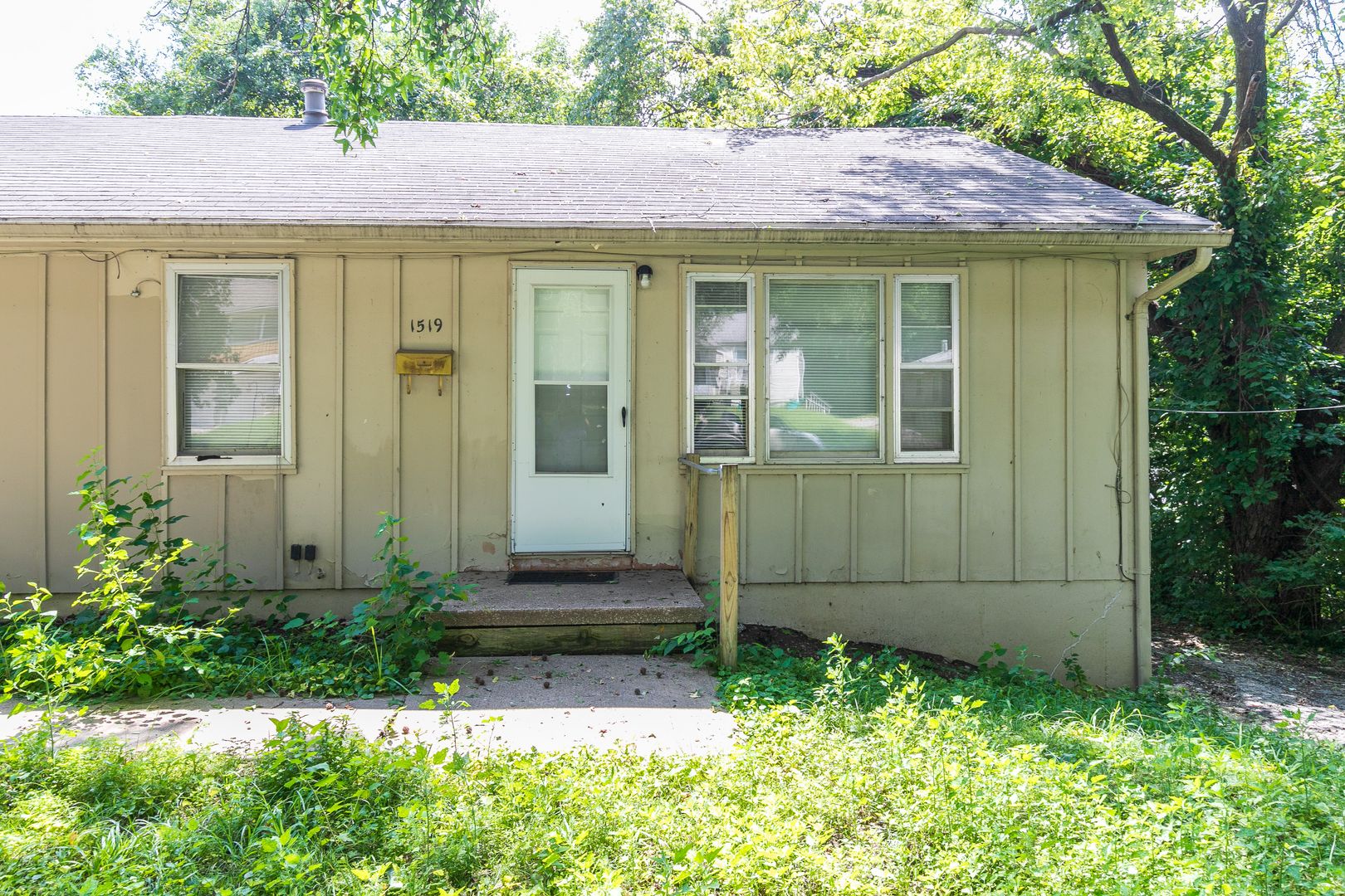 Independence House: 1519 W. Waldo Ave