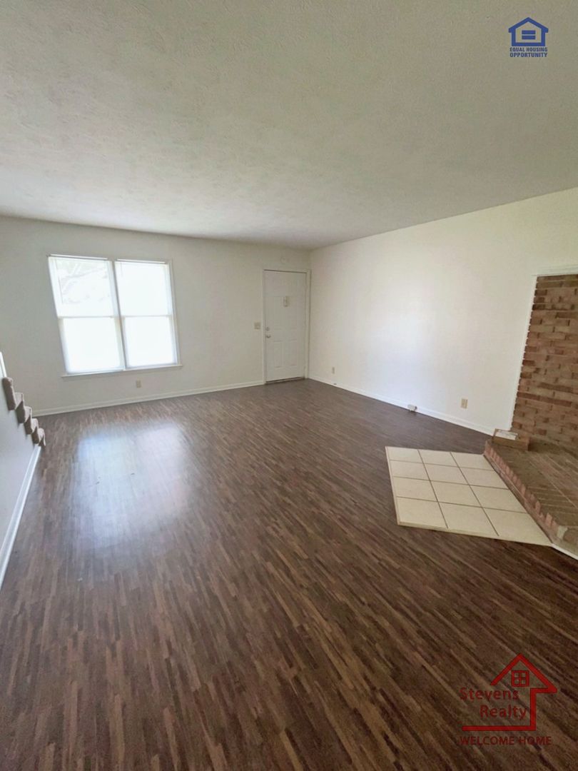 Mcminnville Condo: 313 Oriole Dr
