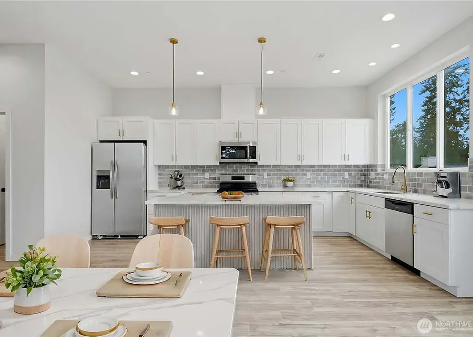 Edmonds Townhome: 8029 238th St SW