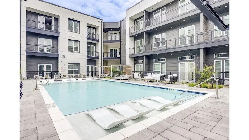 Austin Condo: 122 Sheraton Ave
